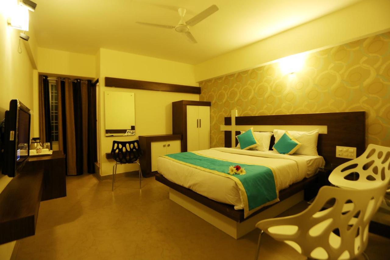 Moriz Inn Mysore Exterior foto